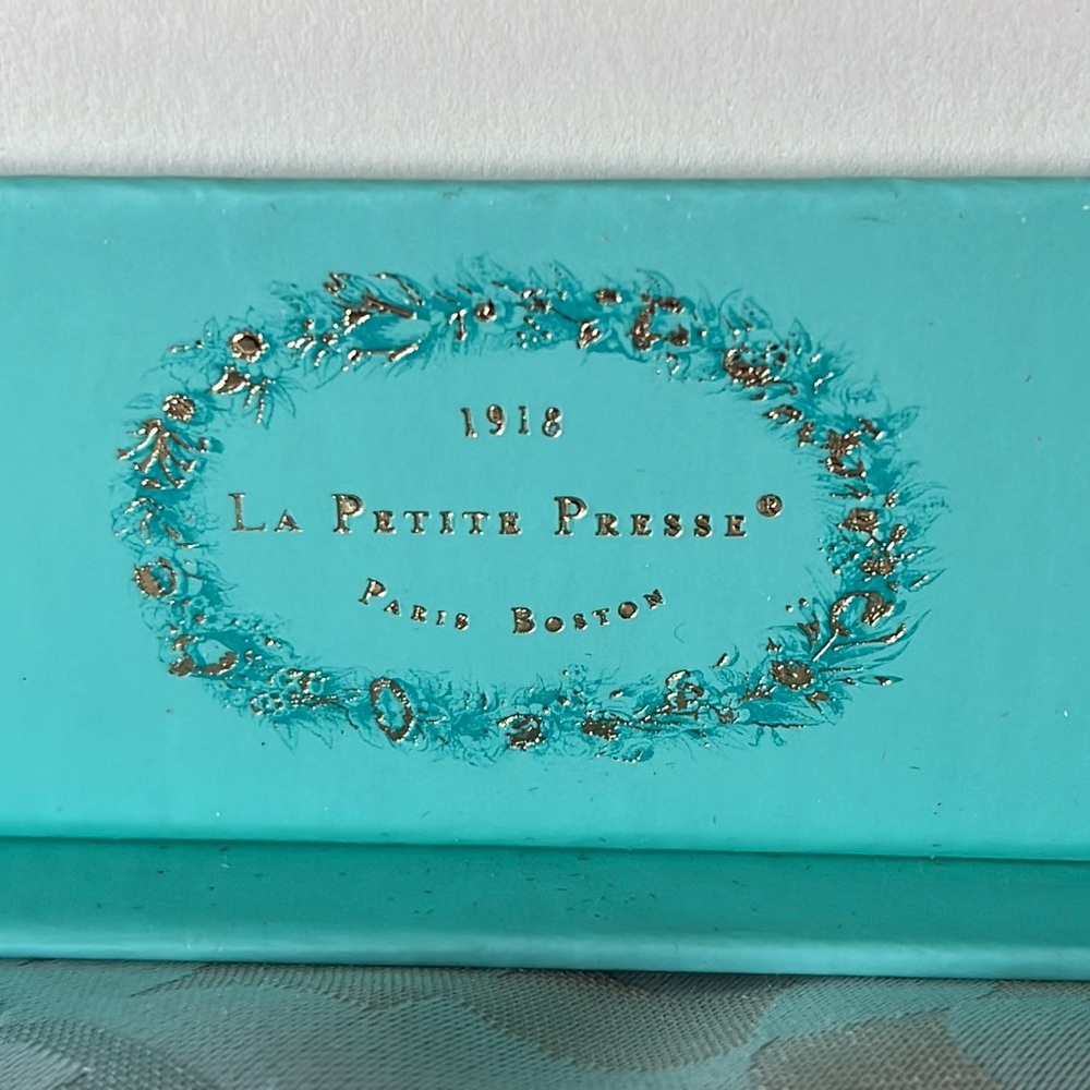 50 Eiffel Tower Correspondence Cards and Envelopes - New in Box - Picture 2 of 10
